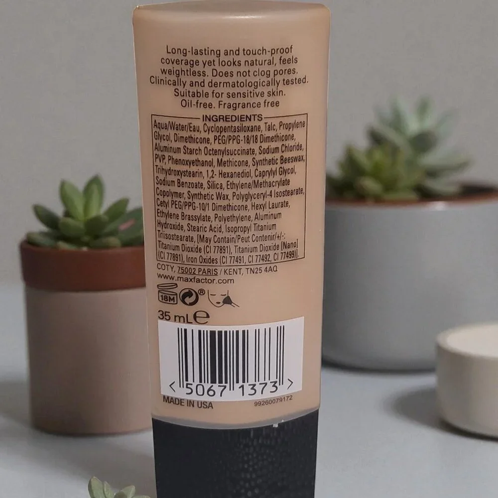 Max Factor X FACEFINITY Lasting Performance Foundation (natural bronze ) Oil Fre